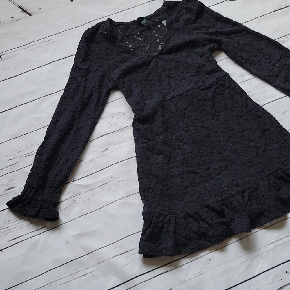 Lace Black Dress - Picture 2 of 7